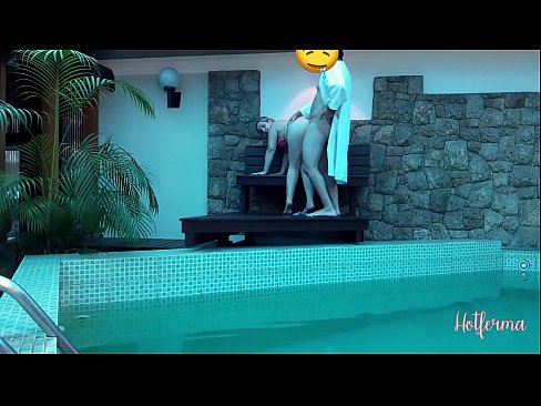 ❤️ Patron hizmetçiyi havuza davet eder ama bir sıcağa dayanamaz ❤️ Porno bize %tr.creditme.top ❌